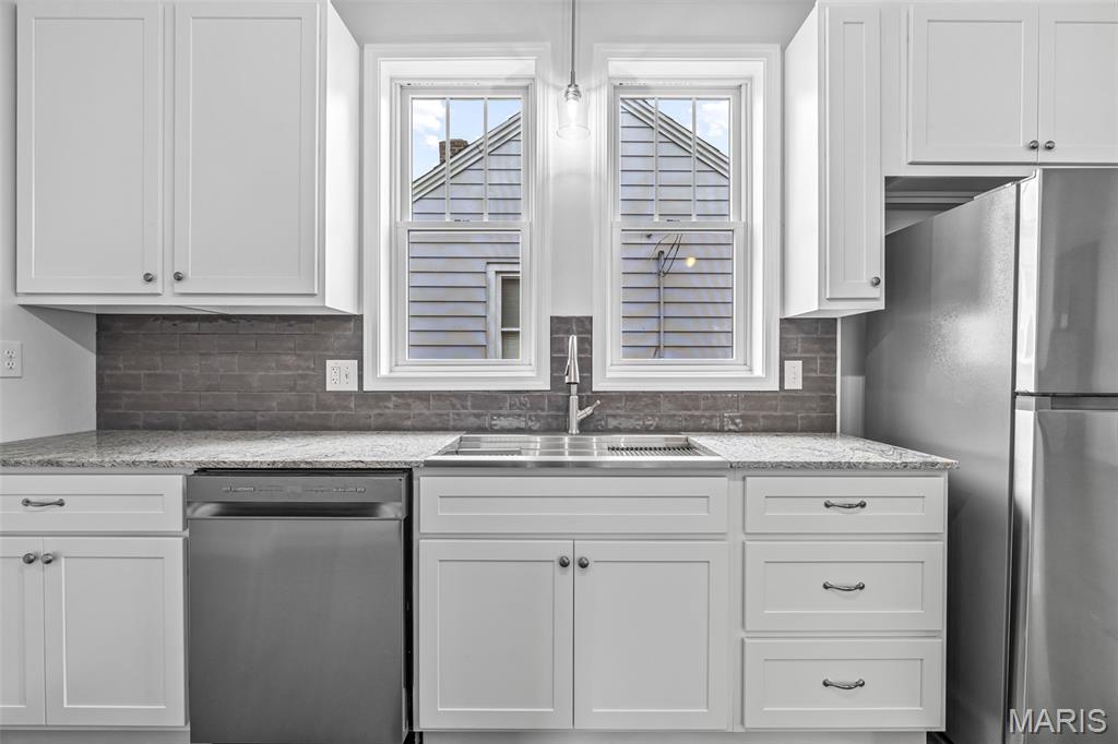 263 Jefferson Street Property Photo 33