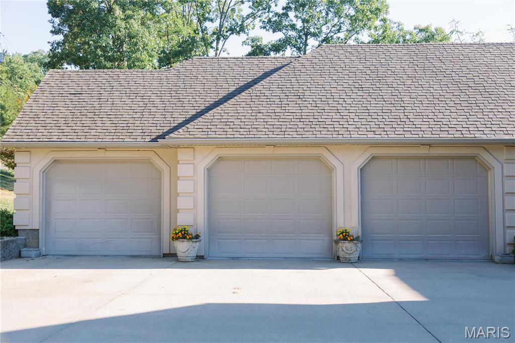 1602 Woodson Drive Property Photo 7
