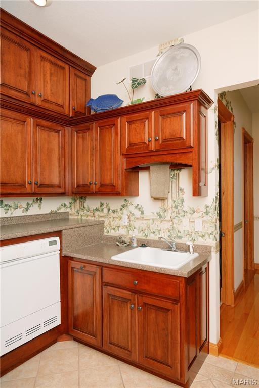 1602 Woodson Drive Property Photo 40