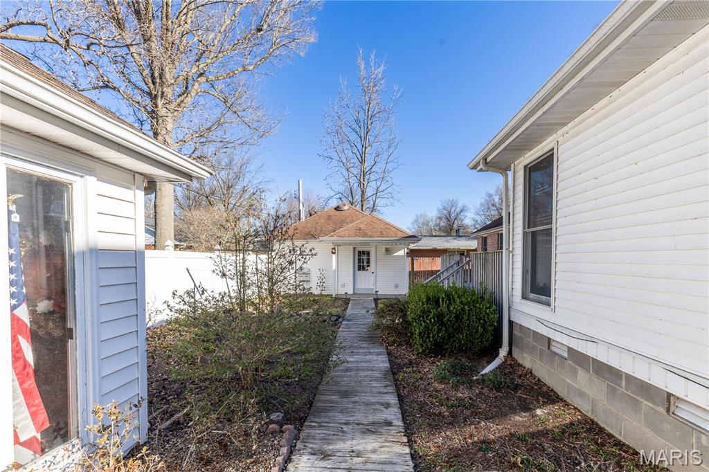 104 Willard Avenue Property Photo 29
