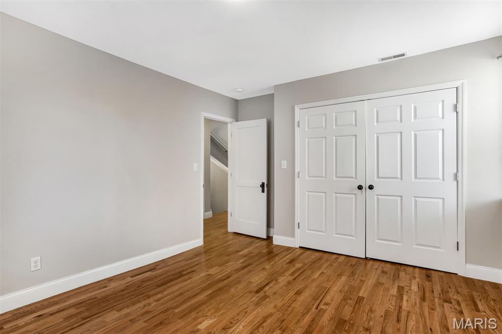 310 N Newstead Avenue Property Photo 41
