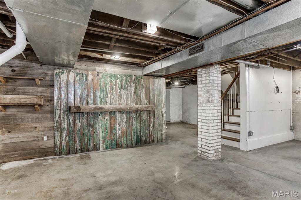 310 N Newstead Avenue Property Photo 64