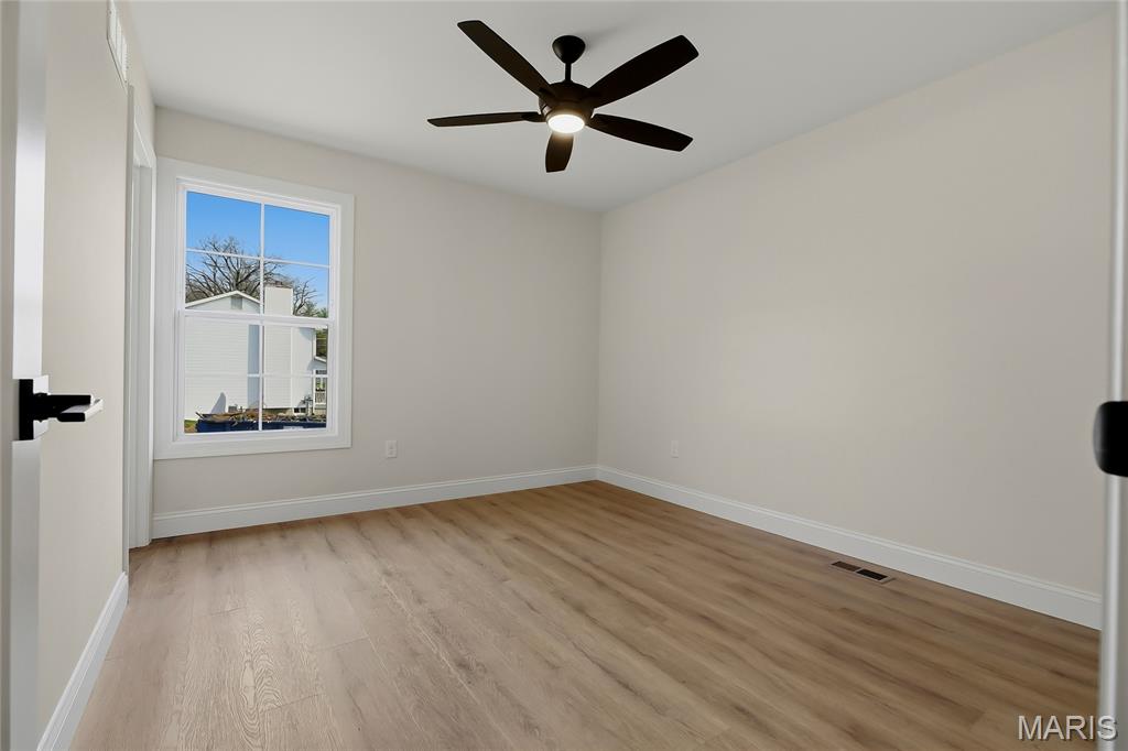 9223 Merritt Avenue Property Photo 28