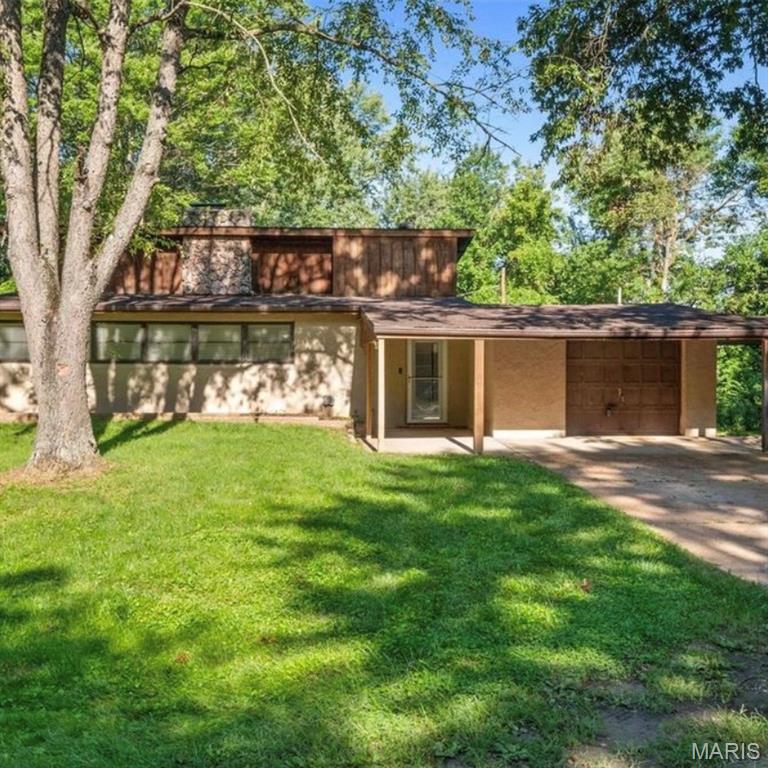 12215 Spanish Boulevard Property Photo 1