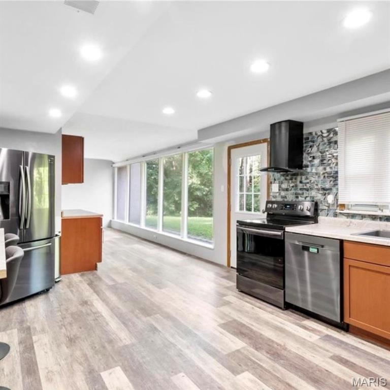 12215 Spanish Boulevard Property Photo 14
