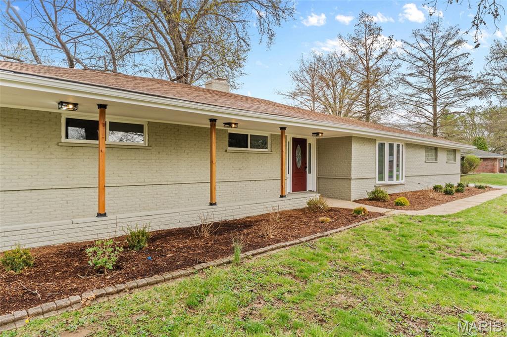 26 Castle Drive Property Photo 3