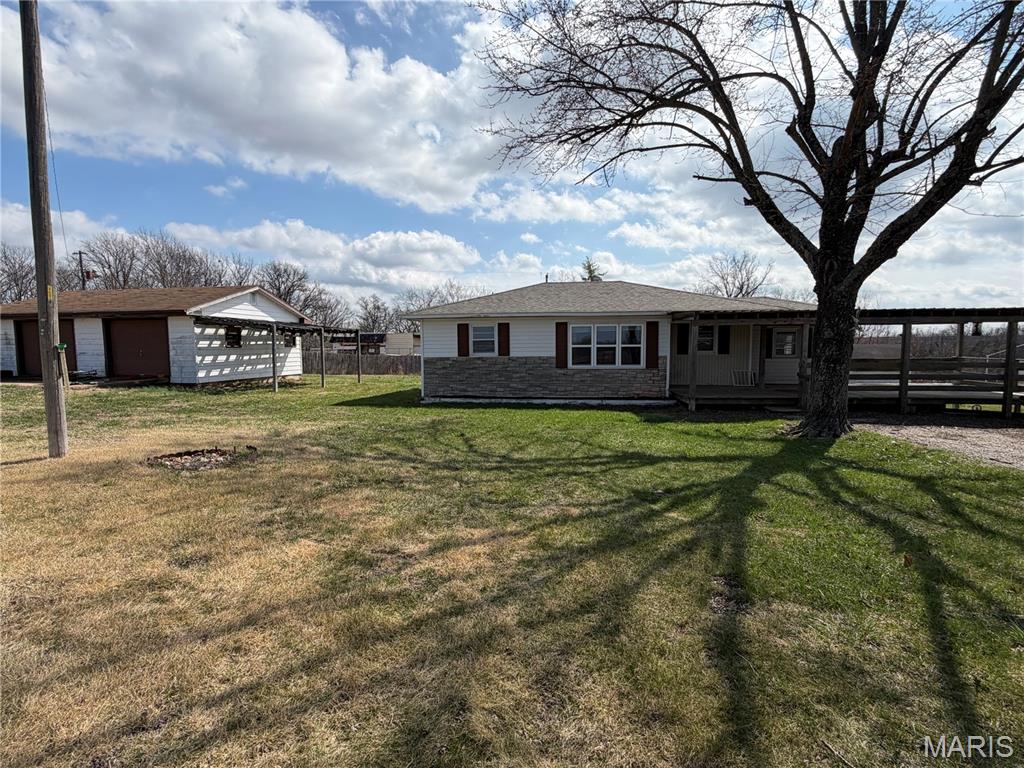 6565 Highway Y Property Photo 1