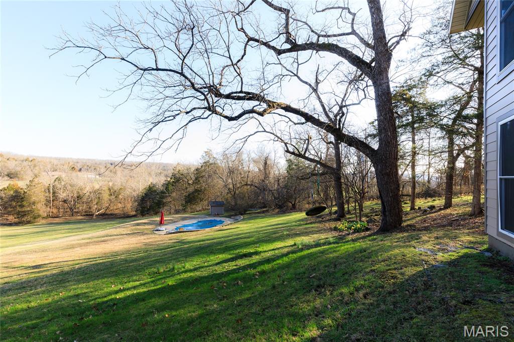 827 Lake Valley Drive Property Photo 7