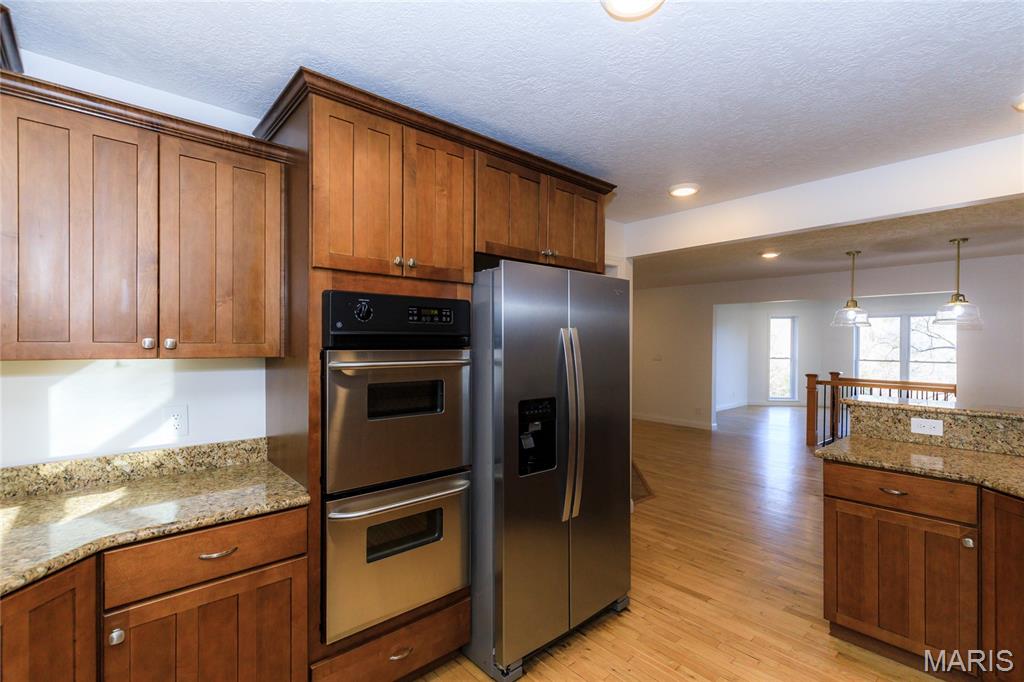 827 Lake Valley Drive Property Photo 30