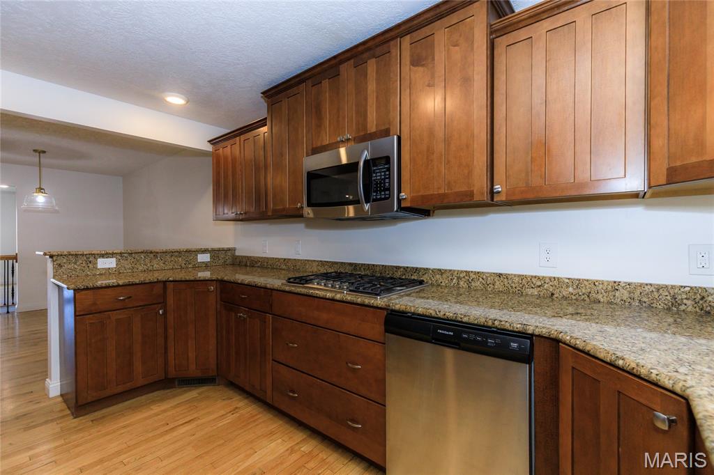 827 Lake Valley Drive Property Photo 31