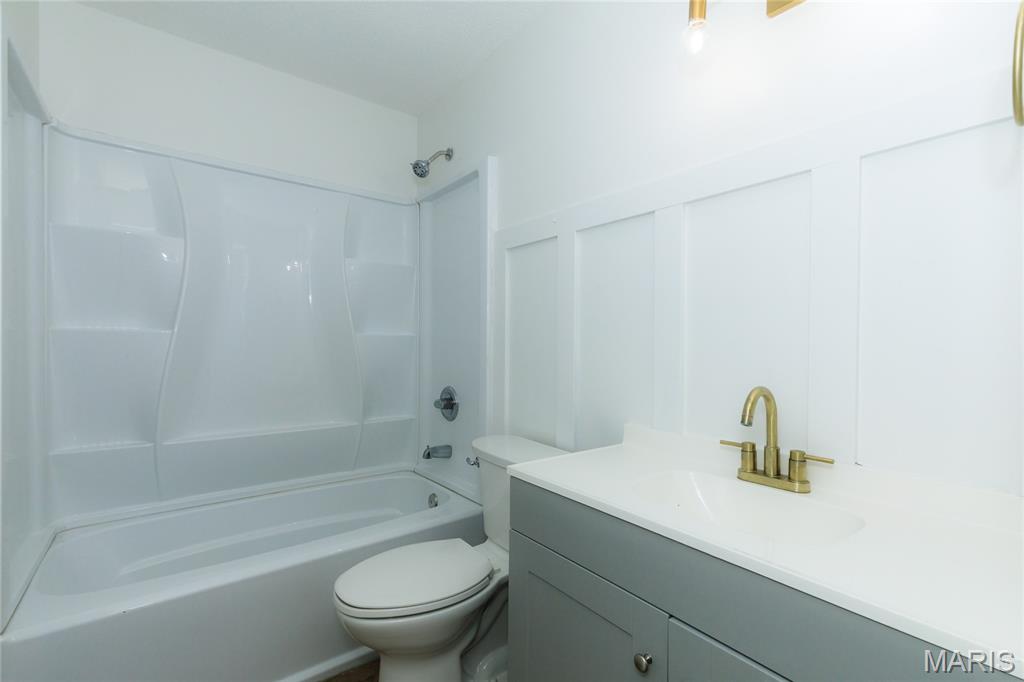 827 Lake Valley Drive Property Photo 54