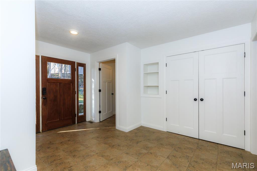 827 Lake Valley Drive Property Photo 55
