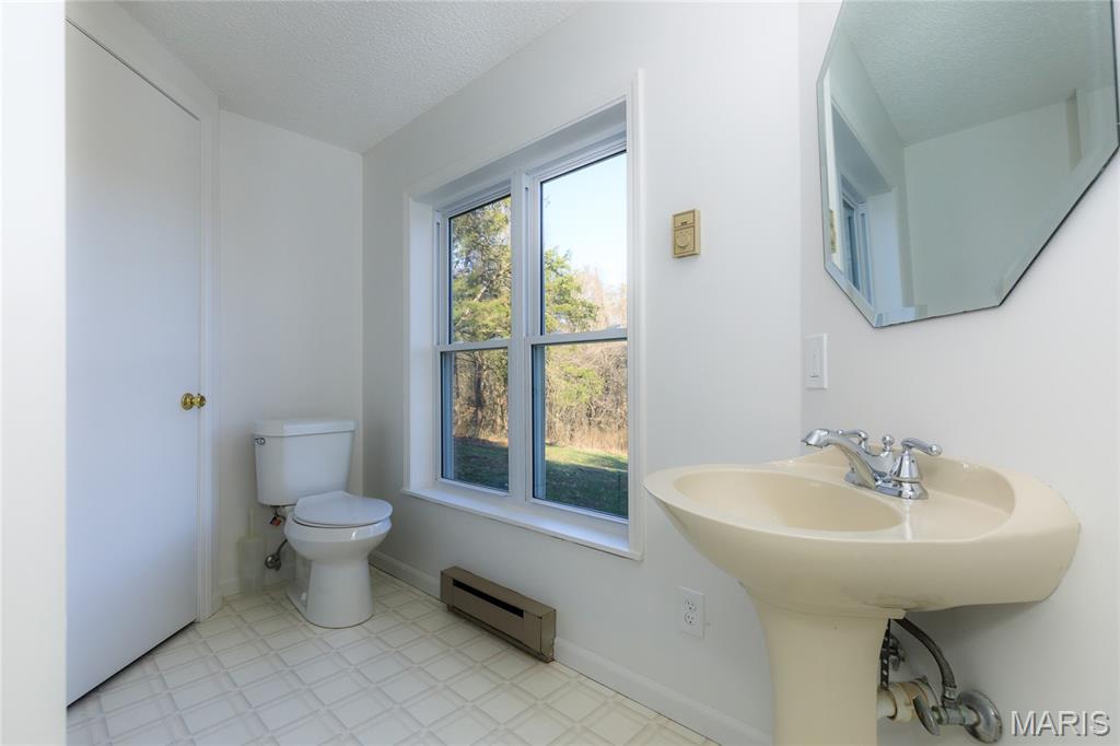 827 Lake Valley Drive Property Photo 67