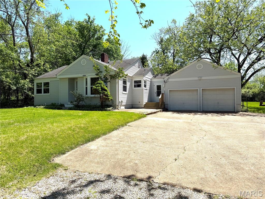 17042 Manchester Road Property Photo 1