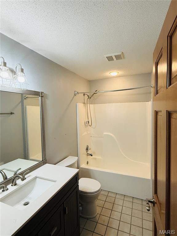 6 Jennifer Lane Property Photo 17