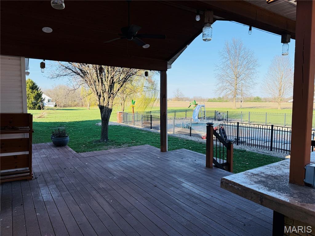6 Jennifer Lane Property Photo 26