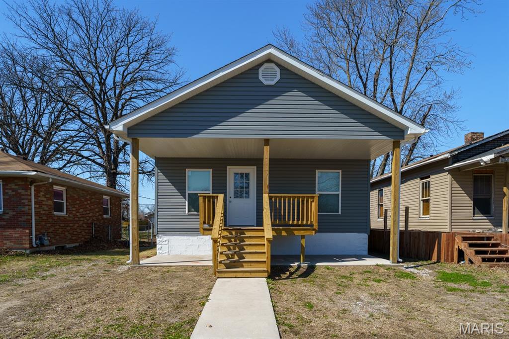 1111 Greenwood Street Property Photo 1