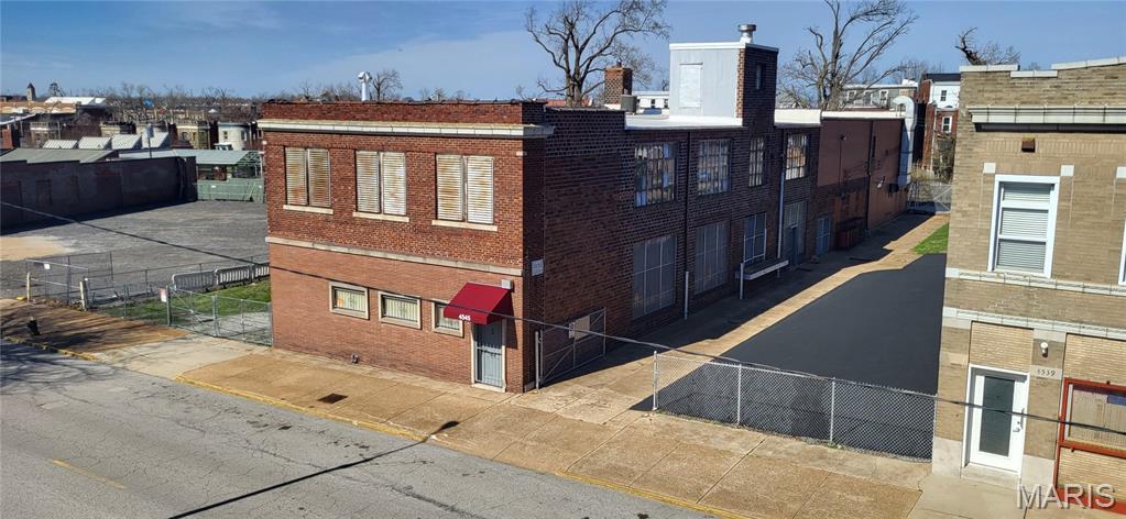 4545-49 Olive Street Property Photo 2