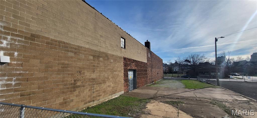 4545-49 Olive Street Property Photo 13