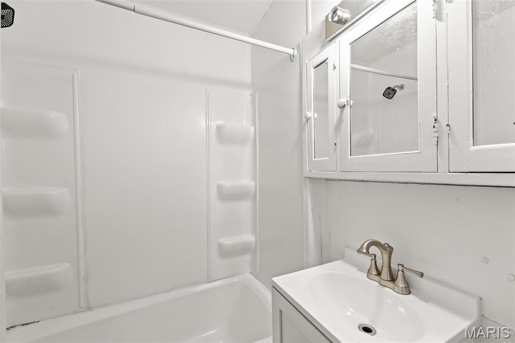 26015023 Property Photo 12