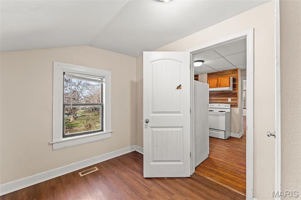 26015023 Property Photo 14