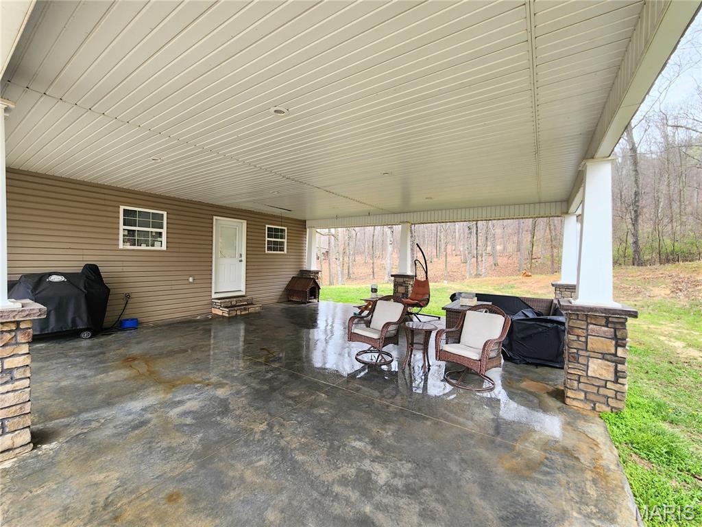 19375 State Highway 51 Property Photo 12