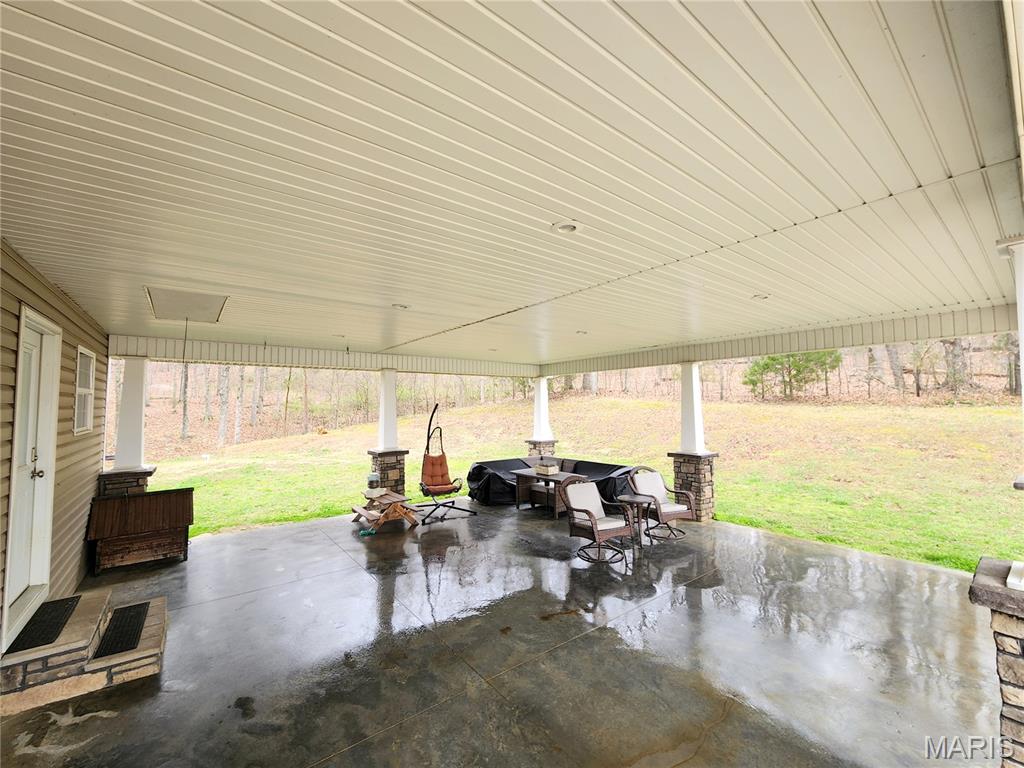 19375 State Highway 51 Property Photo 13