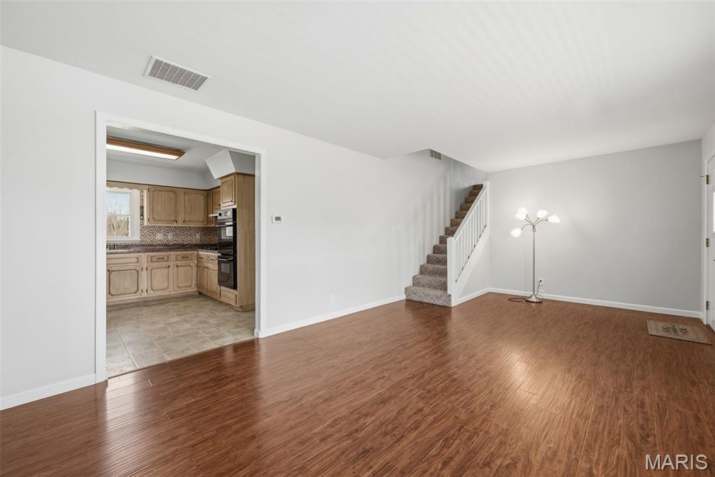 207 Scenic Drive Property Photo 6