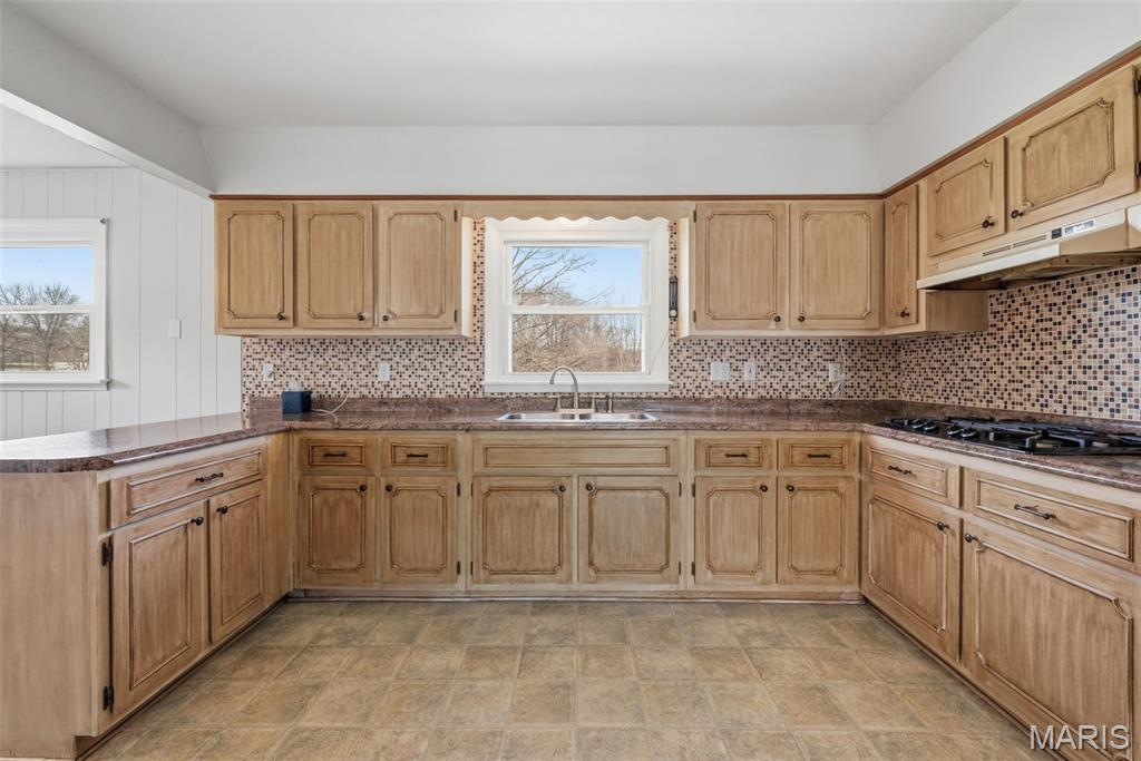 207 Scenic Drive Property Photo 9