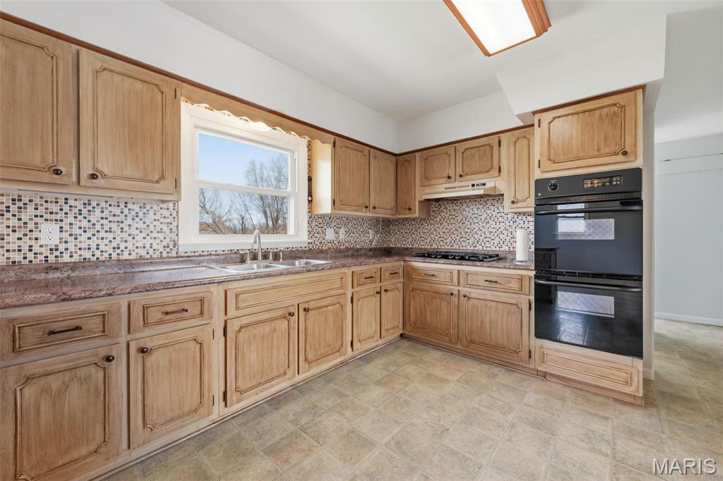 207 Scenic Drive Property Photo 13