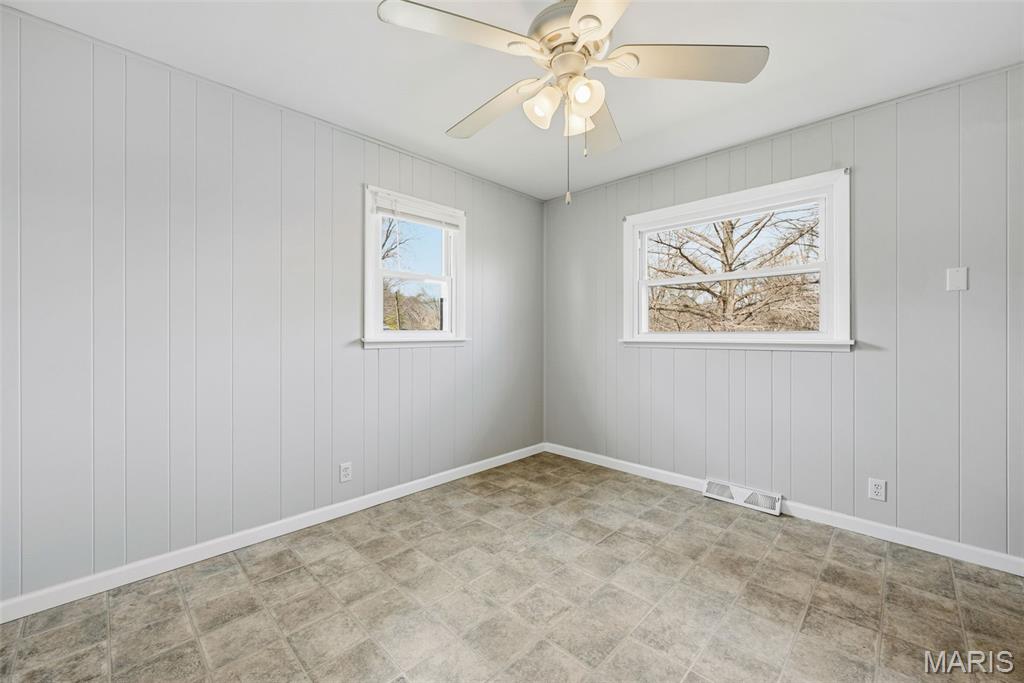 207 Scenic Drive Property Photo 18