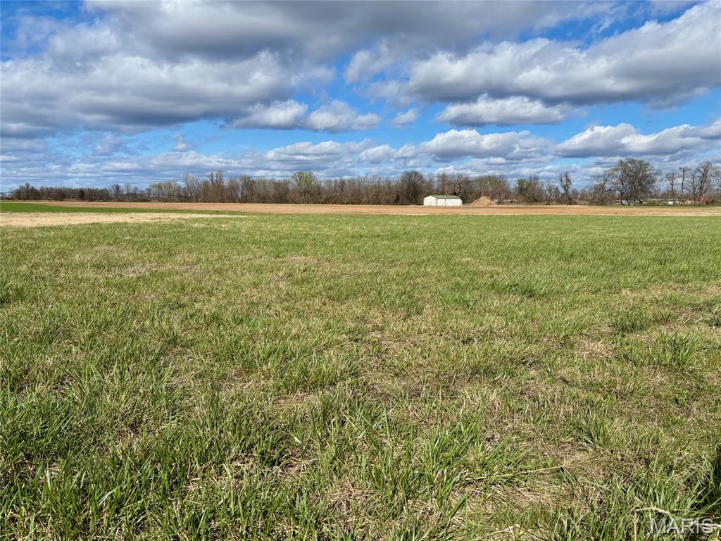 2215 State Highway U Property Photo 4