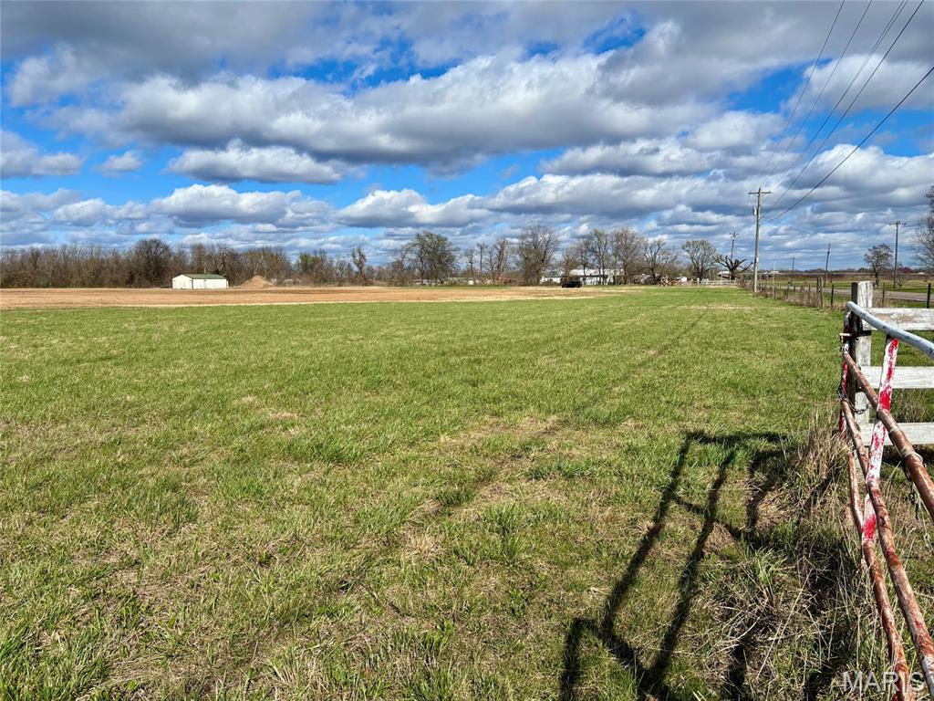 2215 State Highway U Property Photo 7