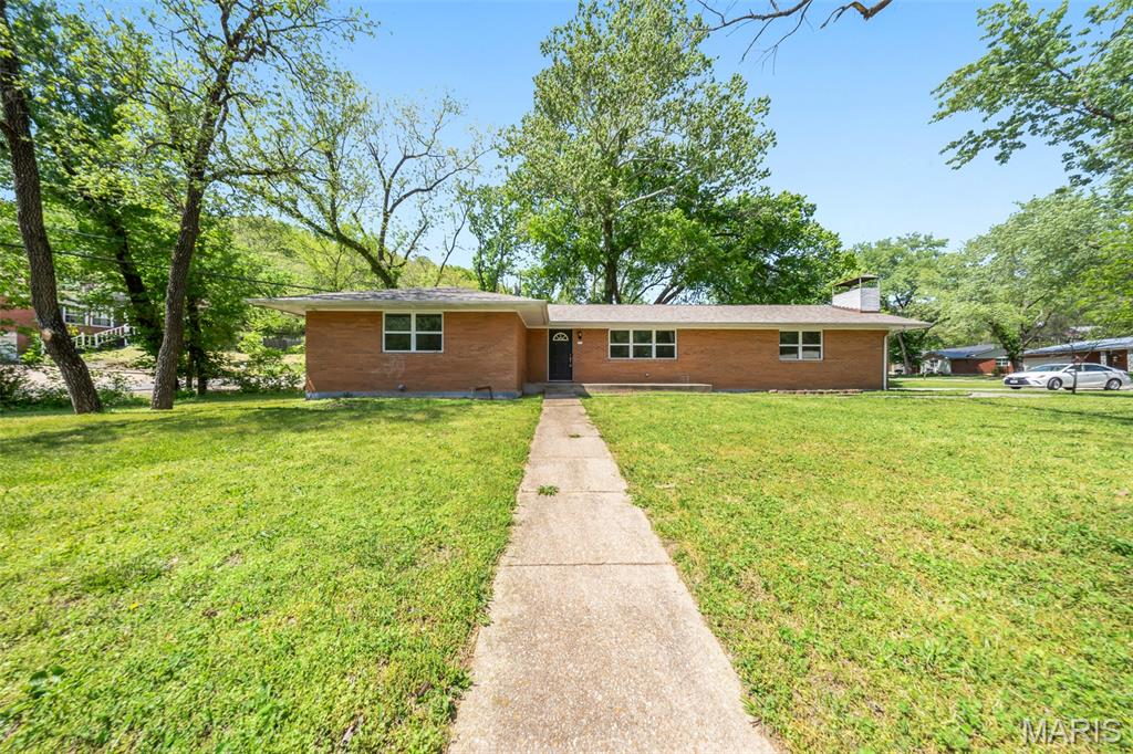 101 Elliott Drive Property Photo 2