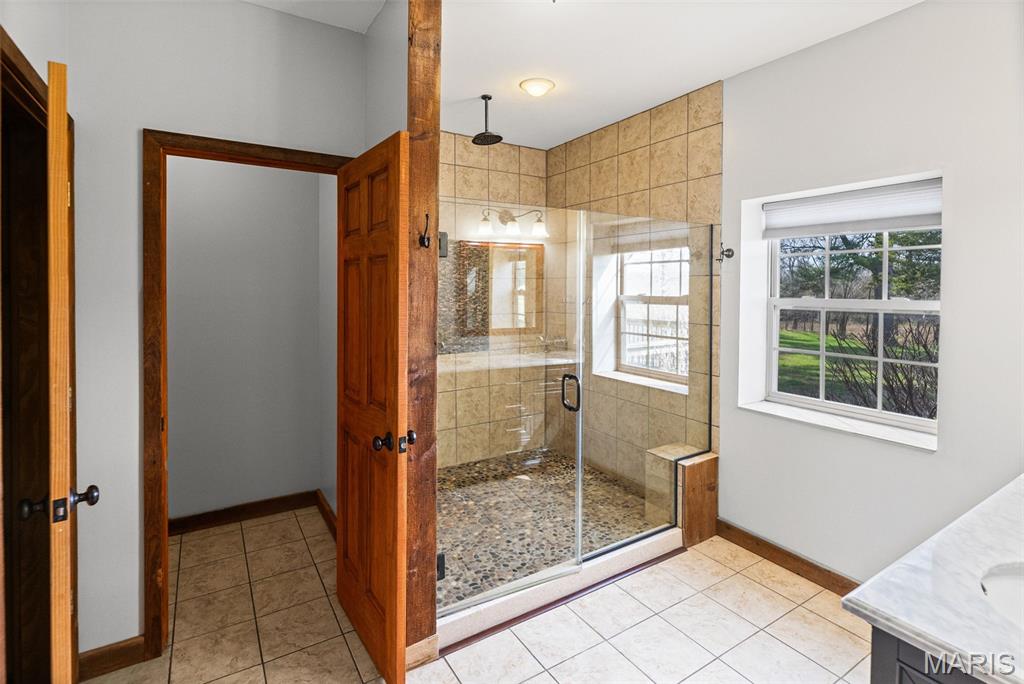 4242 Quirin Road Property Photo 27