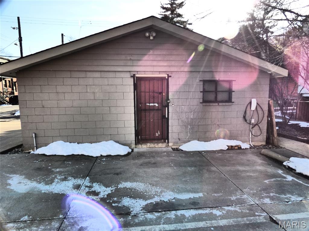 4512 West Pine Boulevard Property Photo 12