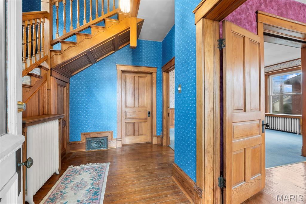 24 S Walnut Street Property Photo 2