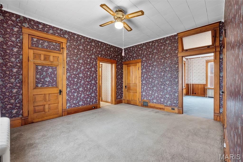 24 S Walnut Street Property Photo 17