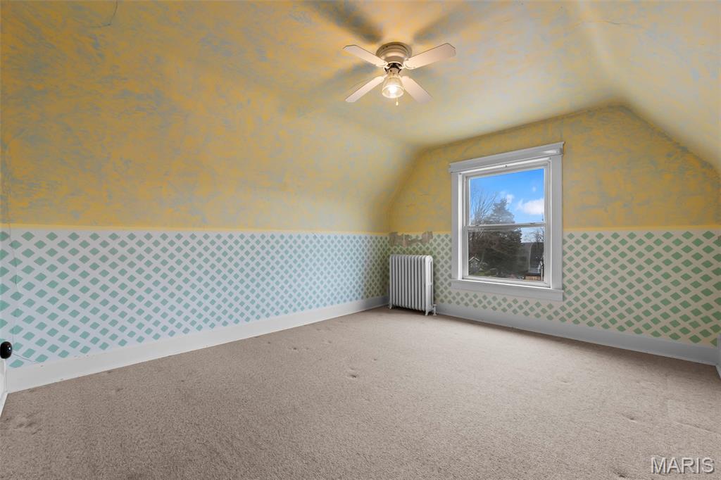 24 S Walnut Street Property Photo 23