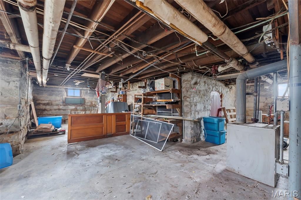 24 S Walnut Street Property Photo 27