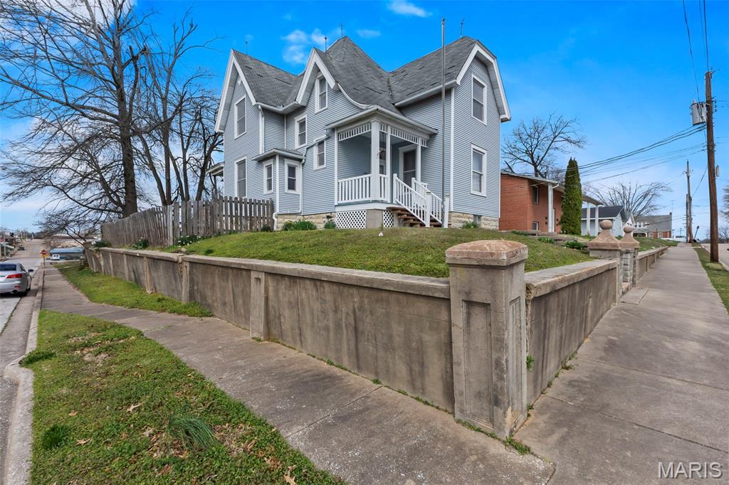 24 S Walnut Street Property Photo 30