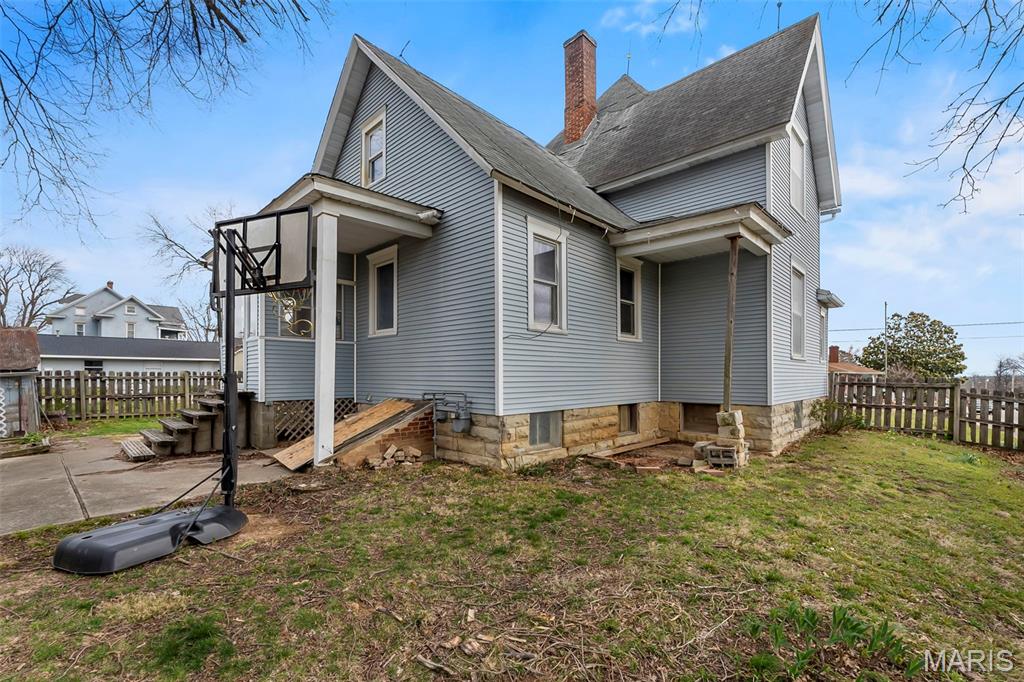 24 S Walnut Street Property Photo 35