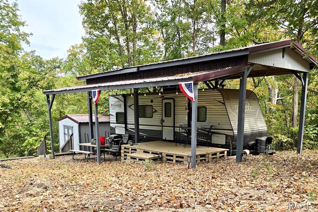 6809 Cedar Lake Drive Property Photo 1