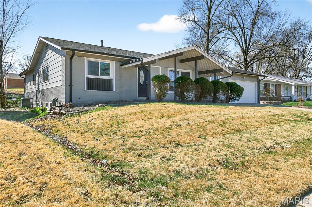 3027 Westminster Drive Property Photo 2