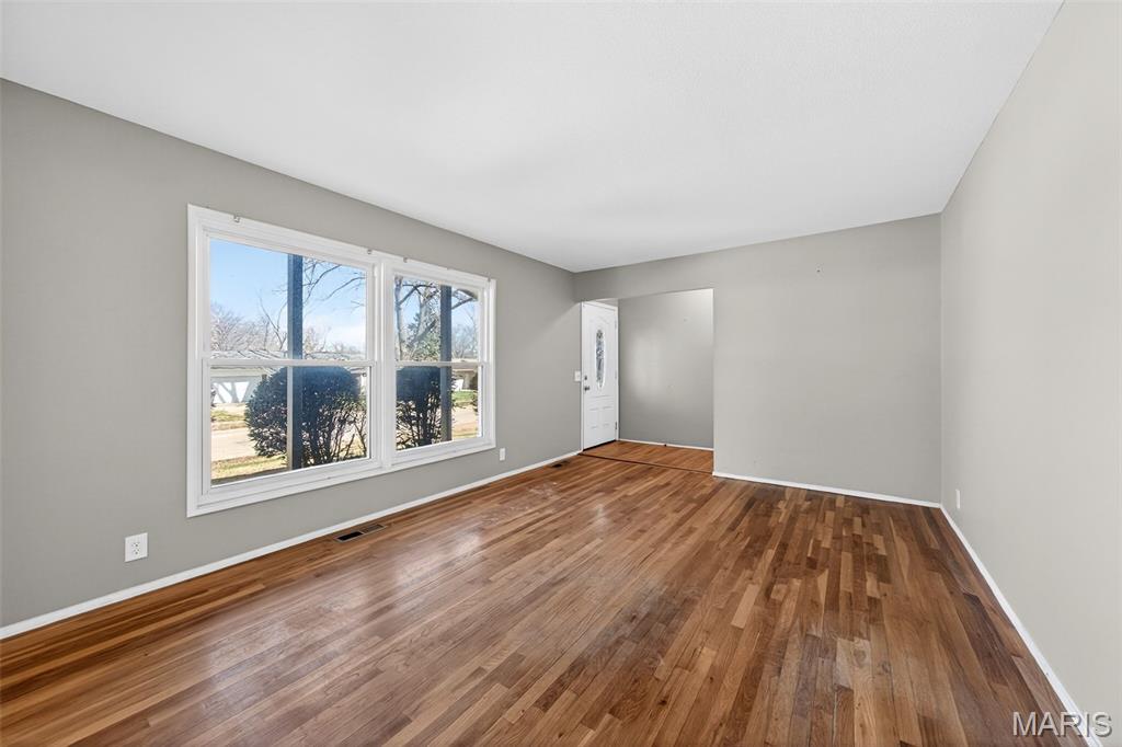 3027 Westminster Drive Property Photo 6