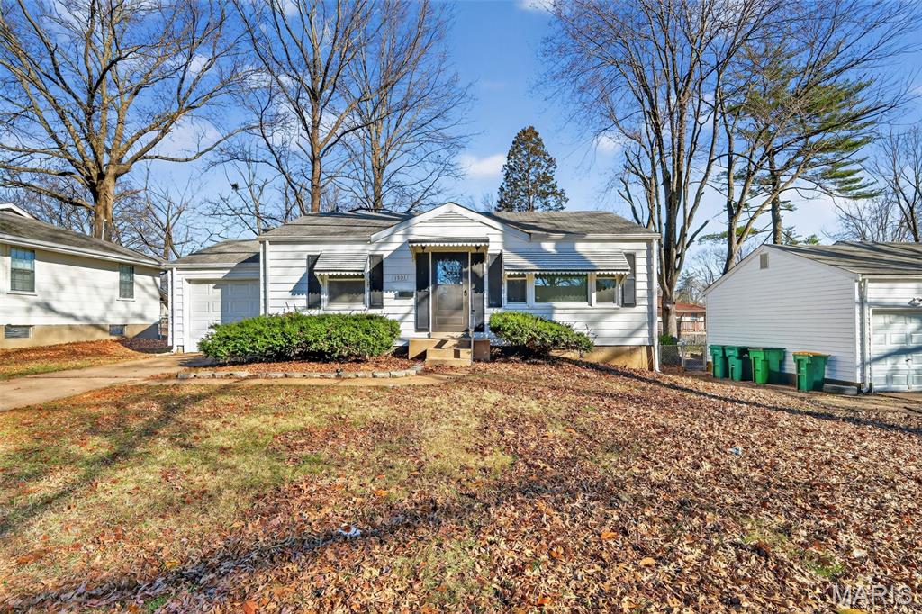 1501 Golden Drive Property Photo 1