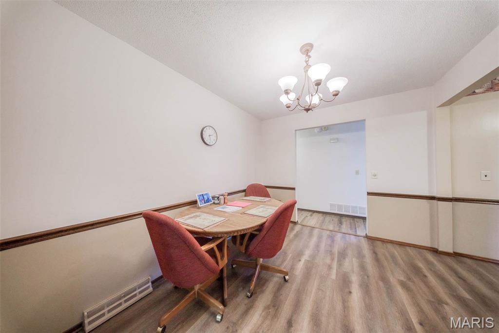 402 Locust Street Property Photo 13