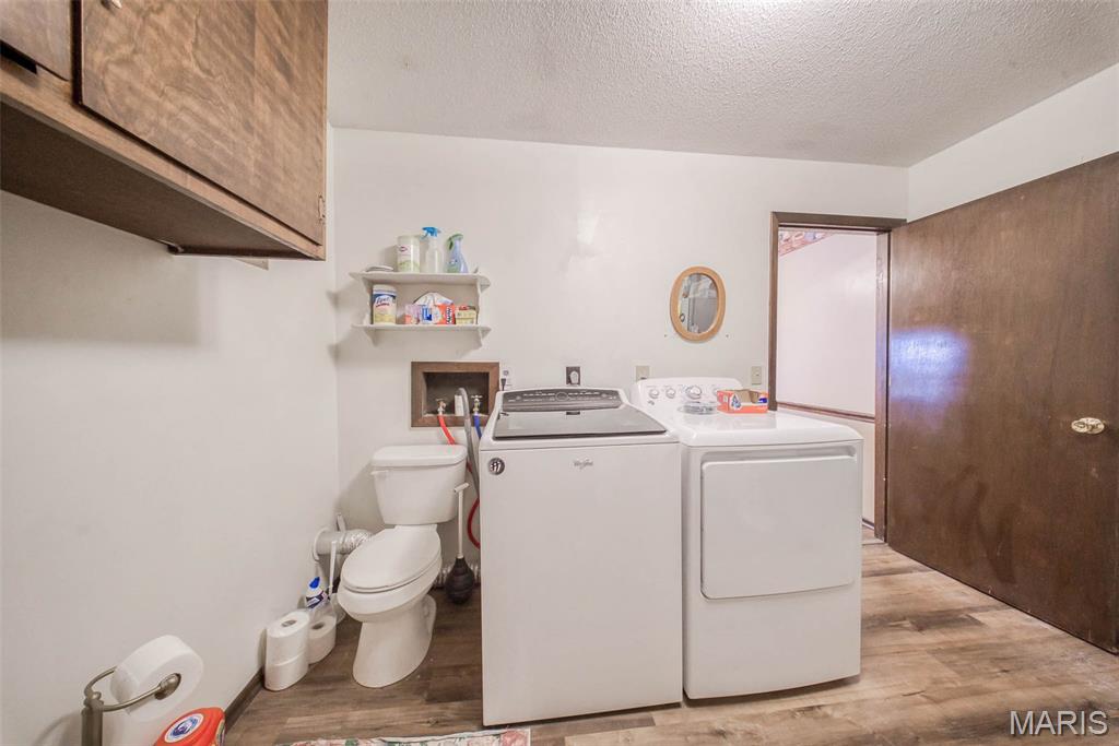 402 Locust Street Property Photo 20