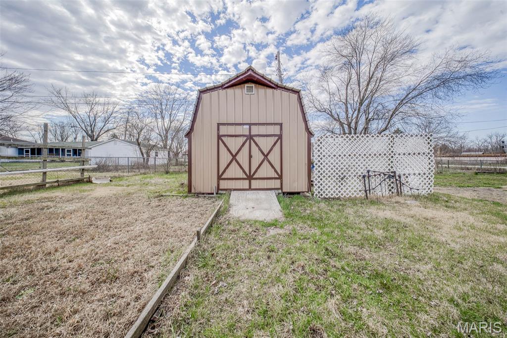 402 Locust Street Property Photo 43