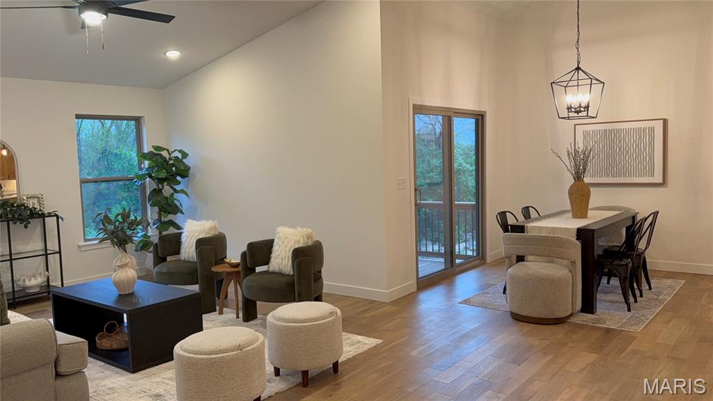 206 Wrigley Field Property Photo 15